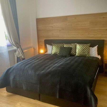 Hostel & Hotel برونلاغ المظهر الخارجي الصورة