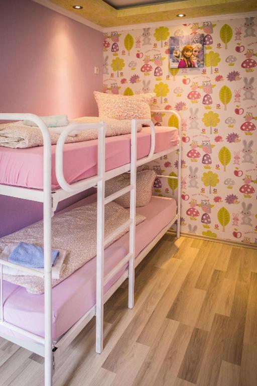 Hostel & Hotel برونلاغ المظهر الخارجي الصورة