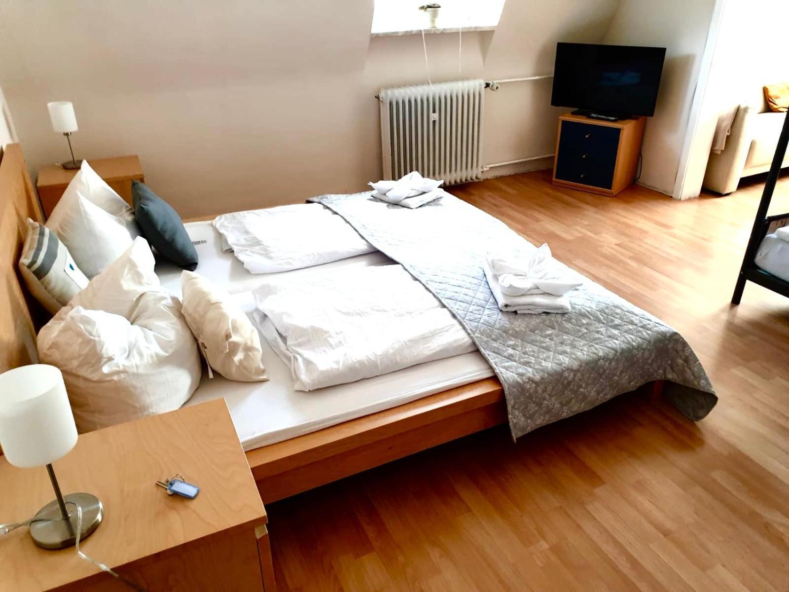 Hostel & Hotel برونلاغ المظهر الخارجي الصورة