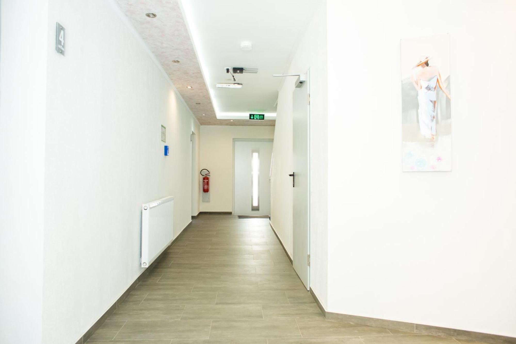 Hostel & Hotel برونلاغ المظهر الخارجي الصورة