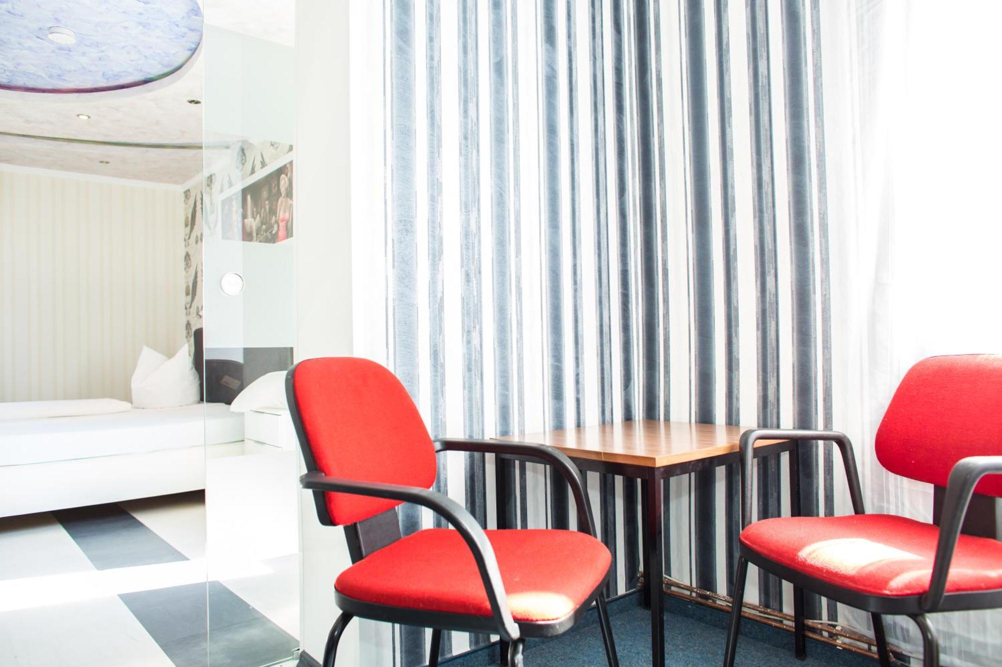 Hostel & Hotel برونلاغ المظهر الخارجي الصورة